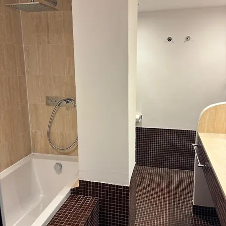 Carlina Appart hôtel 3*
