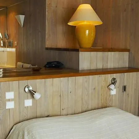 Apartahotel Carlina