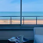 Appart hôtel Carlina 3*